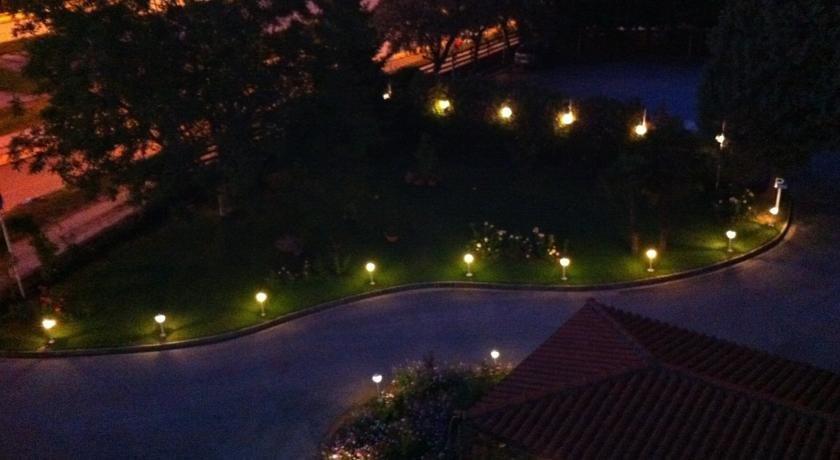 Rodopi Hotel