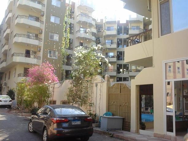 Paradise Hill Apartments