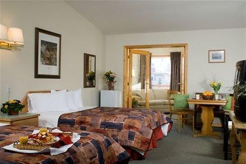 Canmore Rocky Mountain Inn
