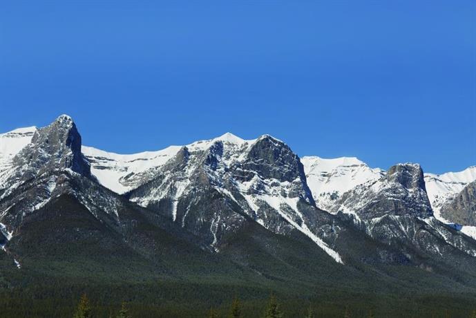 Canmore Rocky Mountain Inn