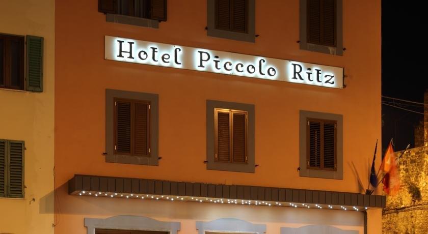 Hotel Piccolo Ritz Piazza del Duomo Italy thumbnail