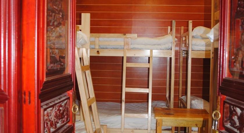 Lijiang Peach Hostel