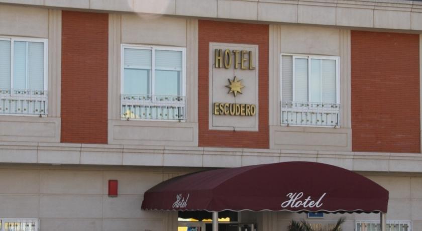 Hotel Escudero