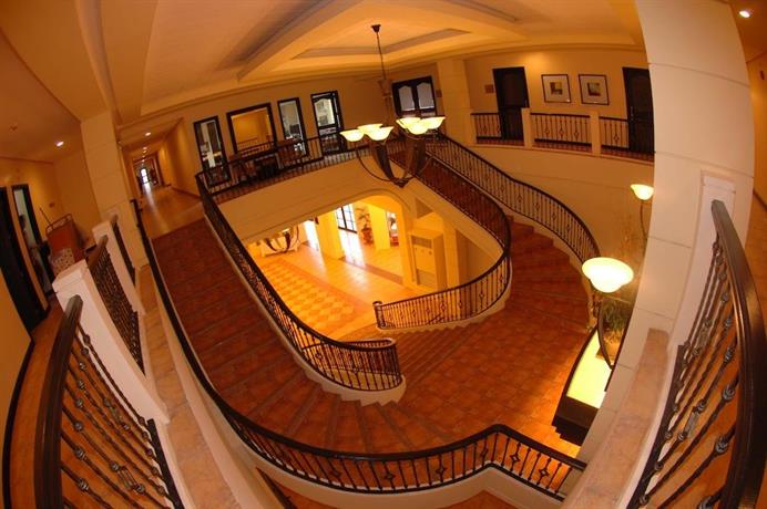 Planta Centro Bacolod Hotel & Residences