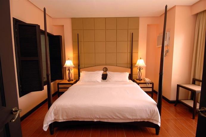 Planta Centro Bacolod Hotel & Residences