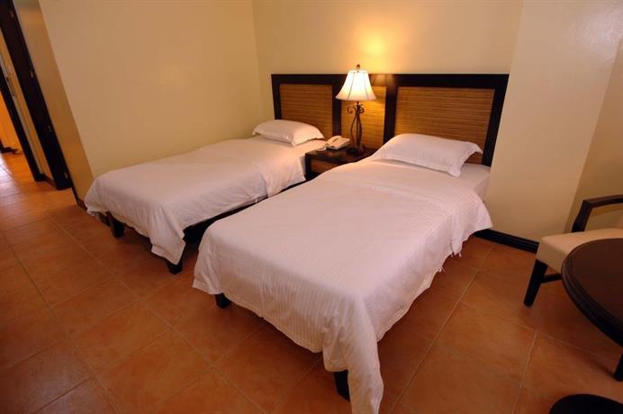 Planta Centro Bacolod Hotel & Residences
