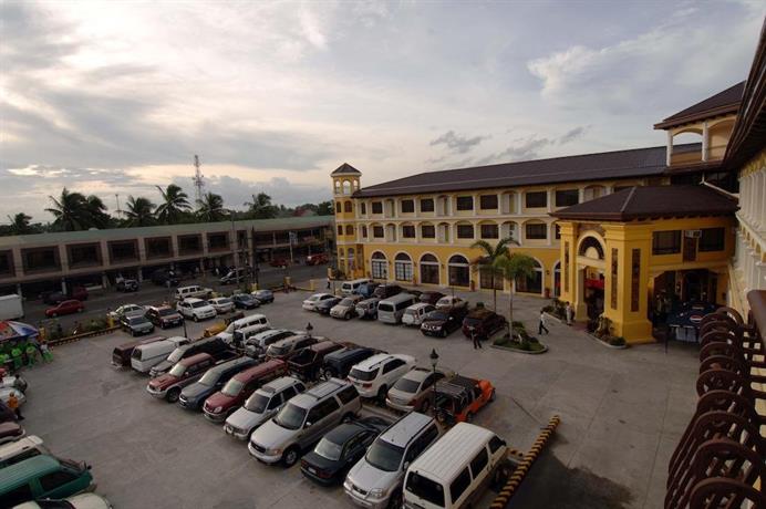 Planta Centro Bacolod Hotel & Residences