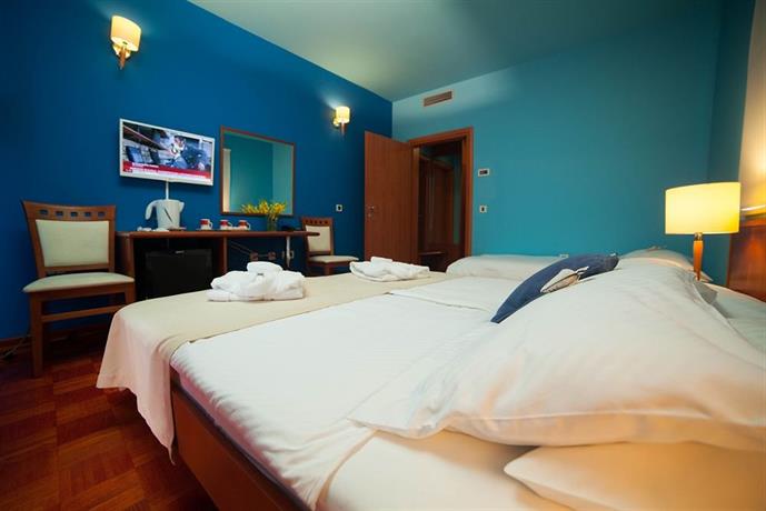 Hotel Manora