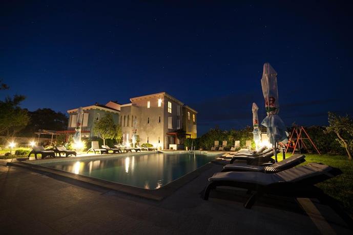 Hotel Manora