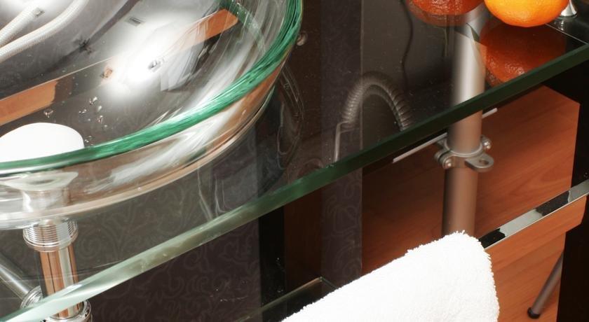 Bar_Restaurant