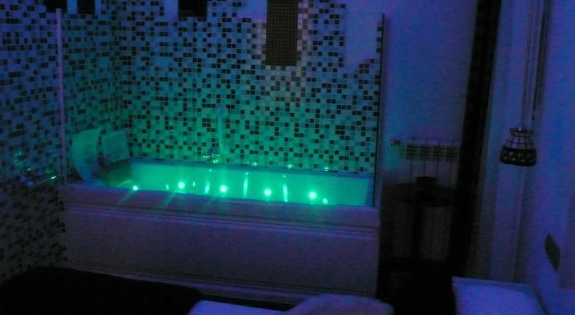 Recreational_facility