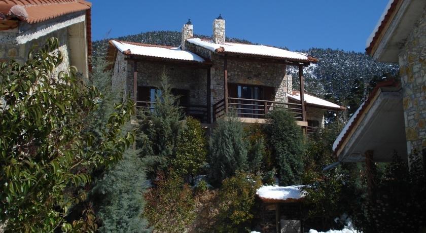 Georgio's V Chalet