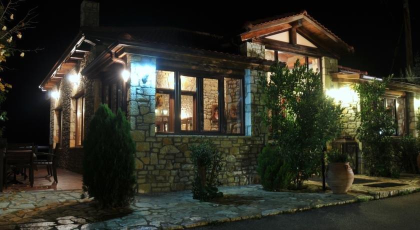 Georgio's V Chalet