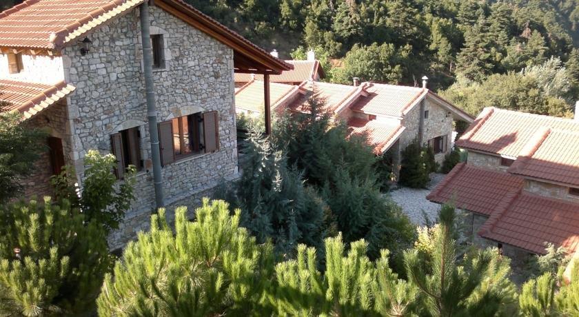 Georgio's V Chalet