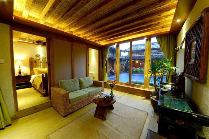 Lijiang Shuhe Yuefeng Resort Hotel