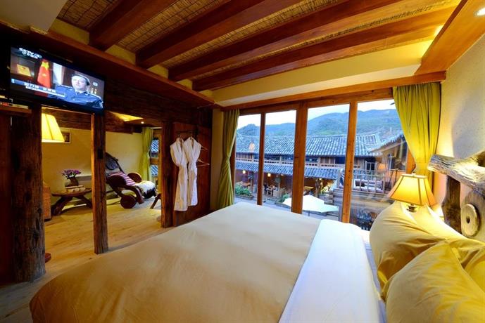 Lijiang Shuhe Yuefeng Resort Hotel