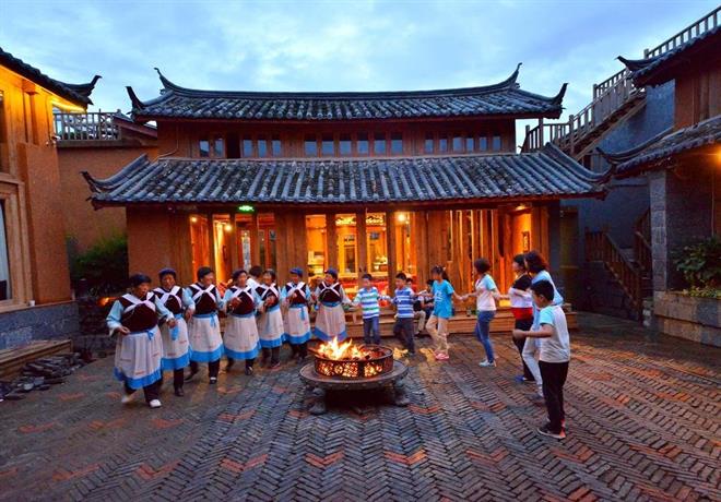 Lijiang Shuhe Yuefeng Resort Hotel