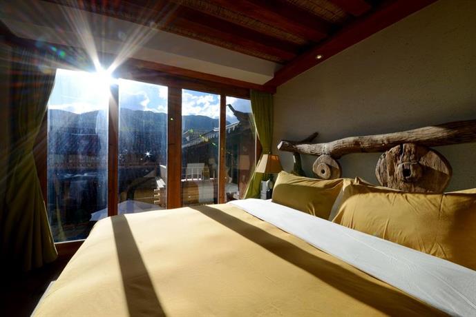 Lijiang Shuhe Yuefeng Resort Hotel