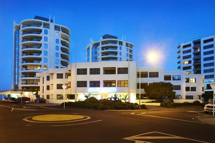 Oceanside Resort & Twin Towers