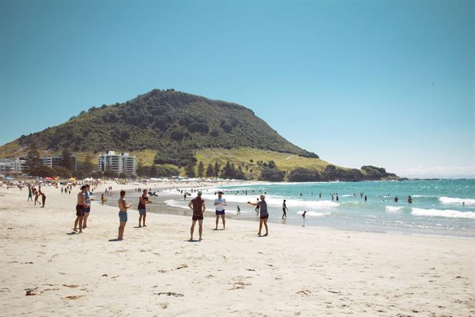Oceanside Resort & Twin Towers
