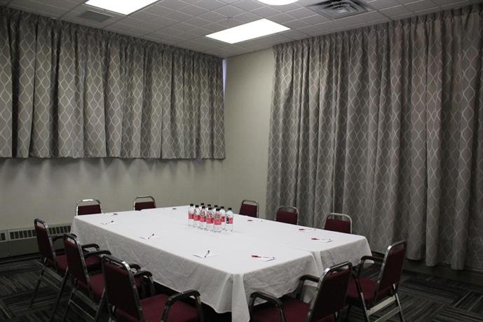 Ramada by Wyndham Edmonton South