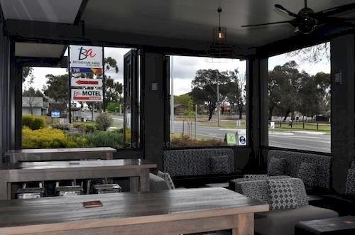 Brougham Arms Hotel