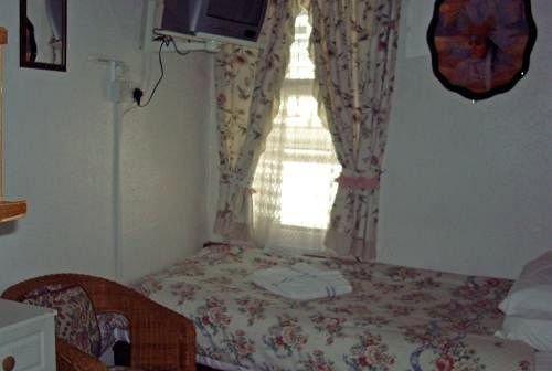 Jollies Hotel