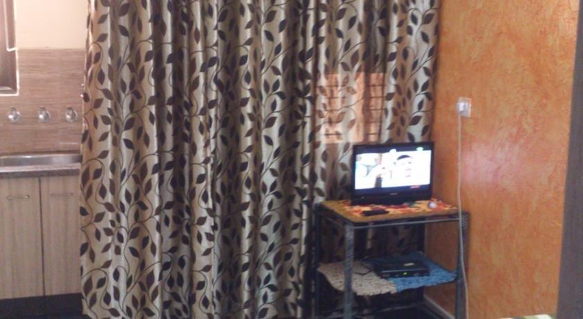 S R Residency New Delhi