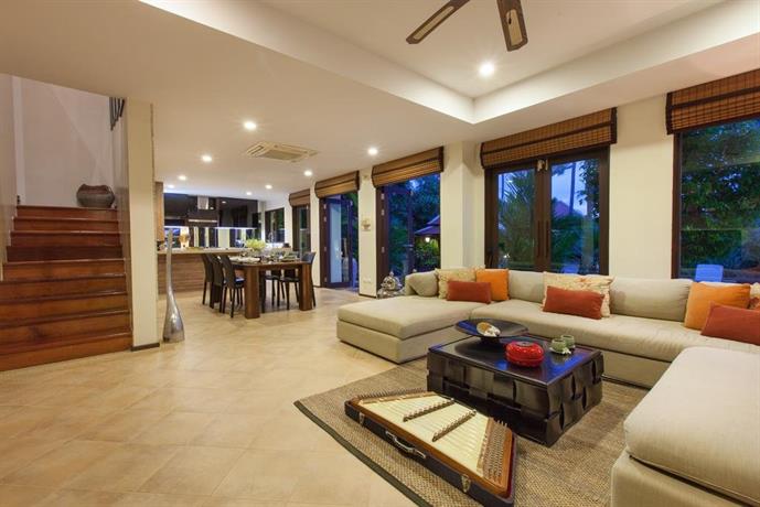 Villa Maeve