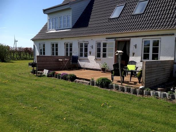 Holmegaarden Bed & Coffee