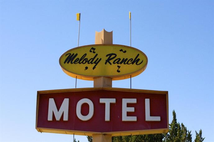 Melody Ranch Motel 튜더 와인 테이스팅 룸 United States thumbnail