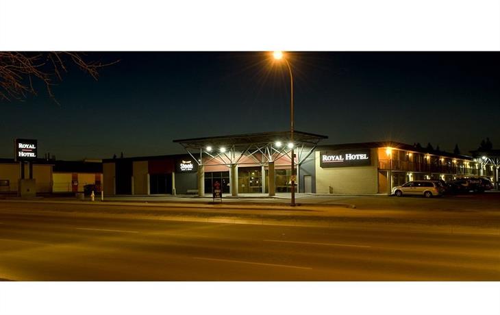 Royal Hotel Lloydminster Airport Canada thumbnail