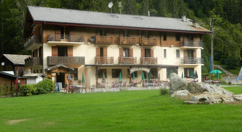 Hotel Les Sapins Montriond Lake Montriond France thumbnail