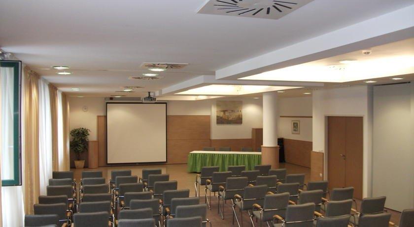 Hotel Famulus