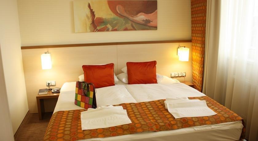 Hotel Famulus