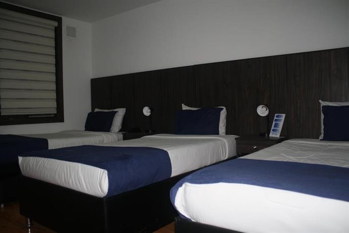 Stay Blue Hotel