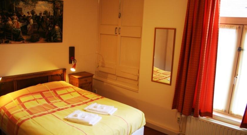 Hotel de Emauspoort