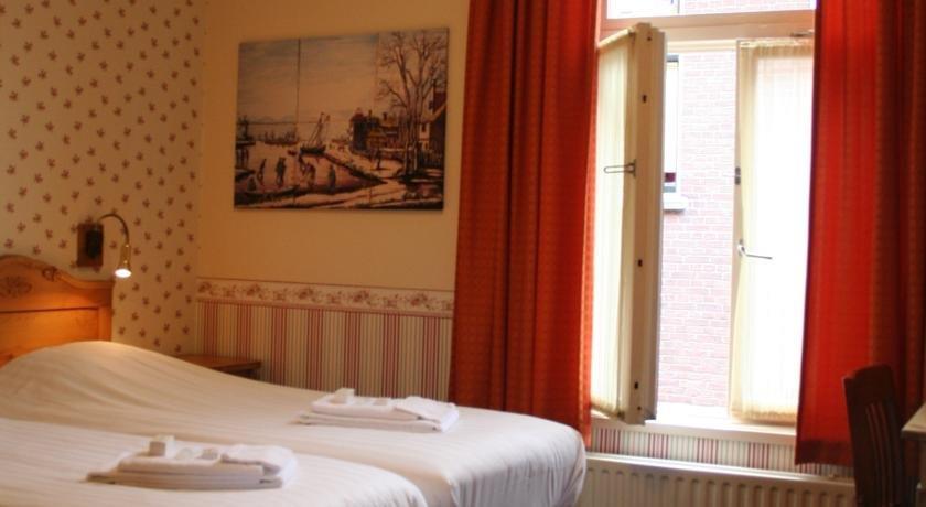 Hotel de Emauspoort