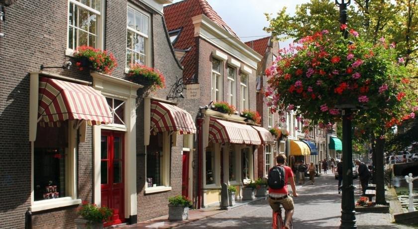 Hotel de Emauspoort