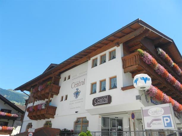 Central Hotel & Apart Mit Landhaus Hochfugen Skigebiet Austria thumbnail