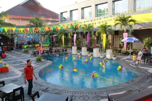 Grand Suka Hotel