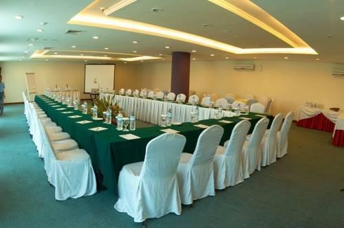 Grand Suka Hotel