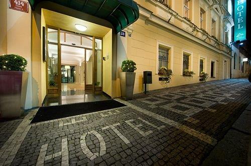 Three Crowns Hotel Prague