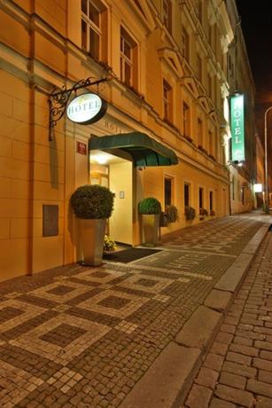 Three Crowns Hotel Prague