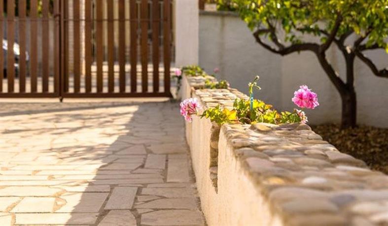 Appartamenti Trasolemare - dream vacation
