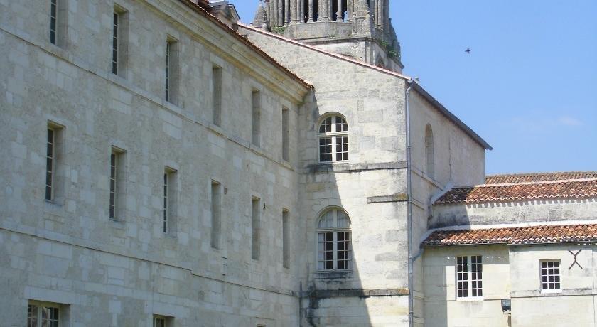 Les Chambres de l'Abbaye Saintes