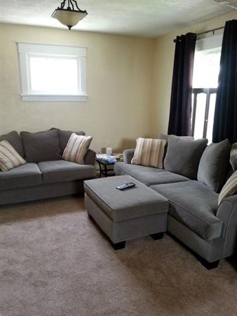 The Little Italy of Niagara Falls Bed & Breakfast