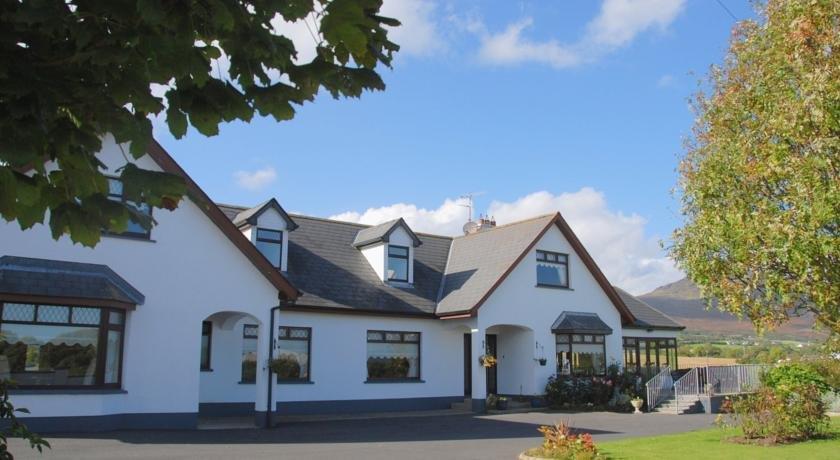 Mourneview B & B