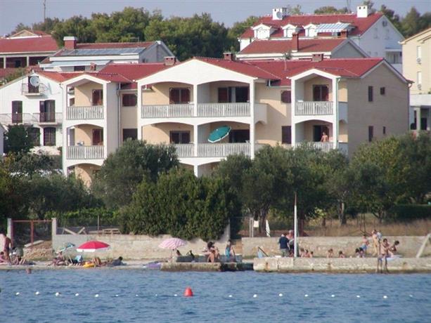 Apartments Adria