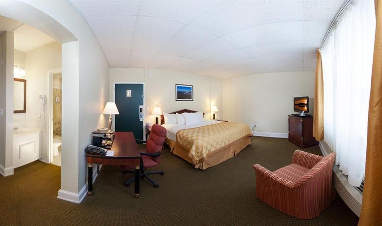Lake Placid Summit Hotel
